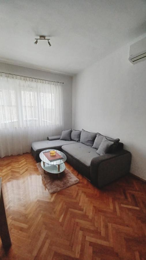 Apartman Dora Apartamento PUY Exterior foto