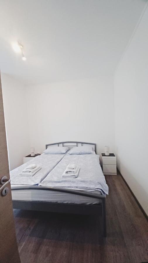 Apartman Dora Apartamento PUY Exterior foto